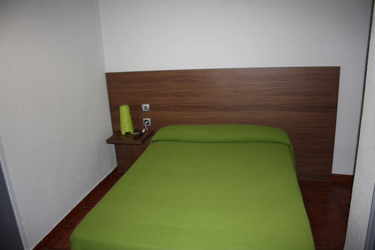 Bedroom 2, Hostal la Estación, Ávila