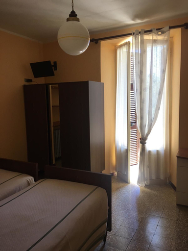 Bedroom 2, Albergo Plaza Tornolo, Parma