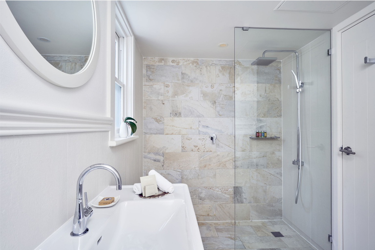 Bathroom 5, Anchorage Port Stephens, Port Stephens