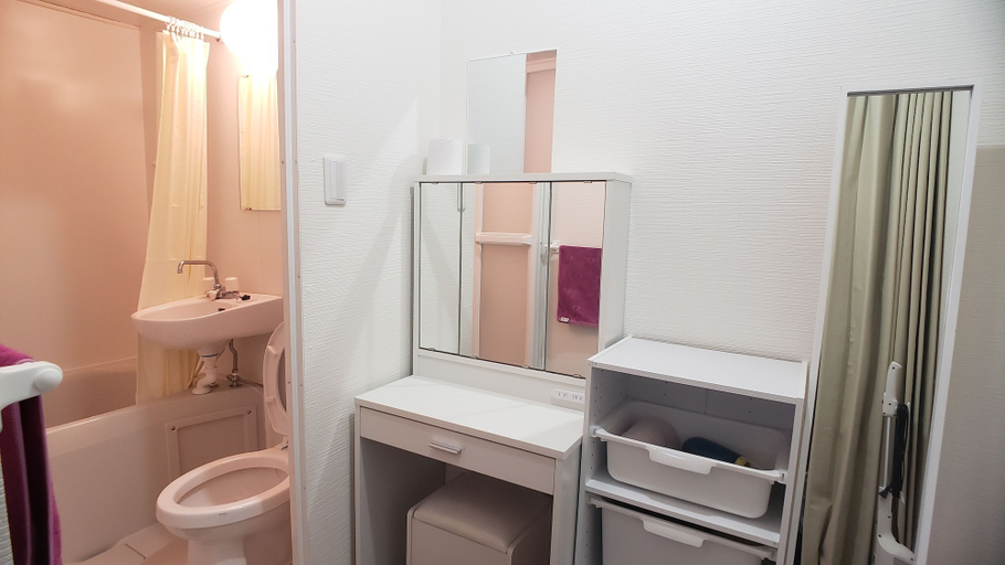Bathroom 3, Osaka Namba House, Osaka