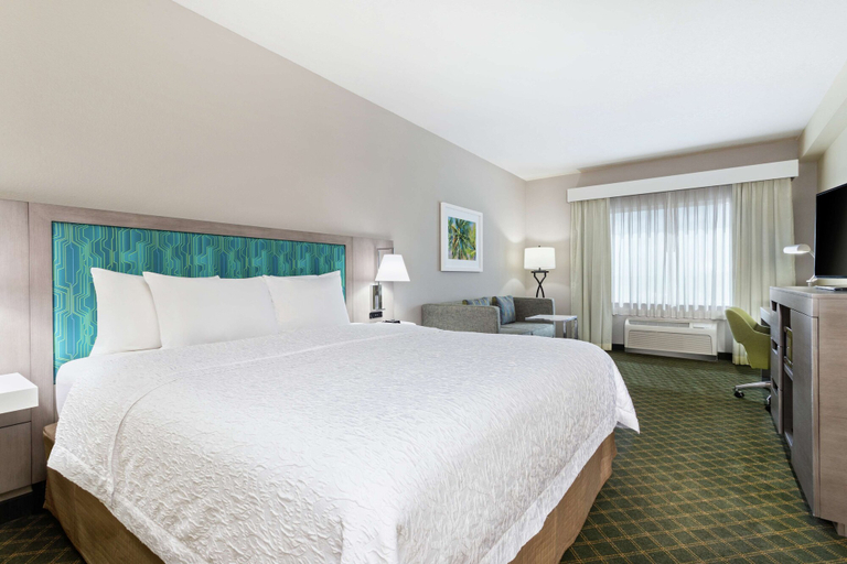 Bedroom 3, Hampton Inn West Palm Beach-Lake Worth-Turnpike, Palm Beach