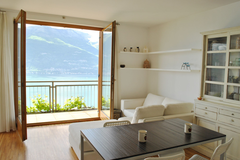 Others 5, Residence Fairy Tale, Lecco
