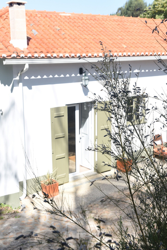 Exterior & Views 2, Vumba - The Alembic, Arganil