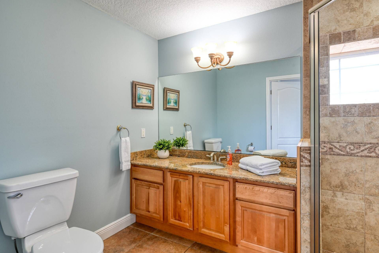 Bathroom 4, Atlantic Blue, Saint Johns