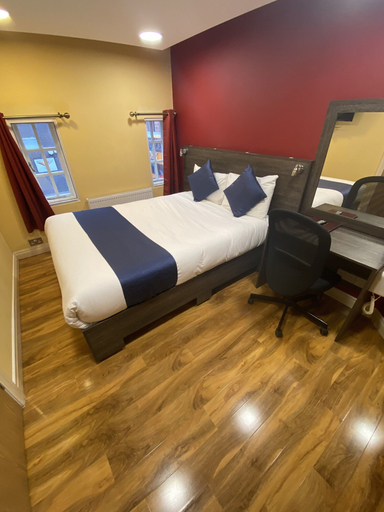 Bedroom 4, Ville Hotel, Manchester