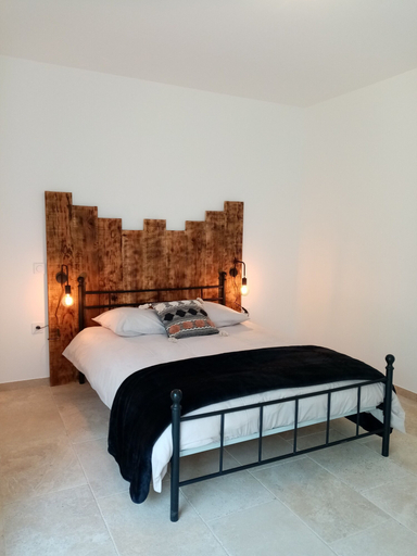 Bedroom 3, La Gurlanne, Gers