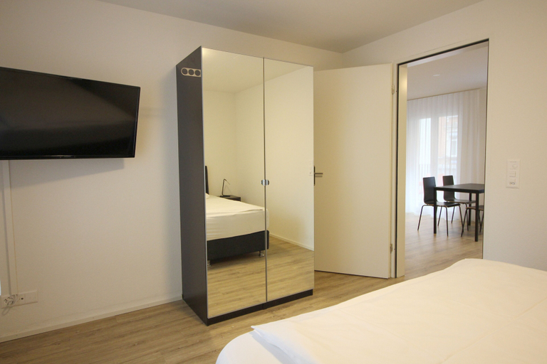 Bedroom 2, Swiss Star Wiedikon, Zürich