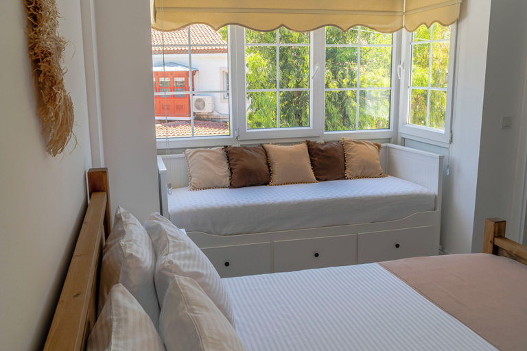 Bedroom 4, Mea Reisdere, Çeşme