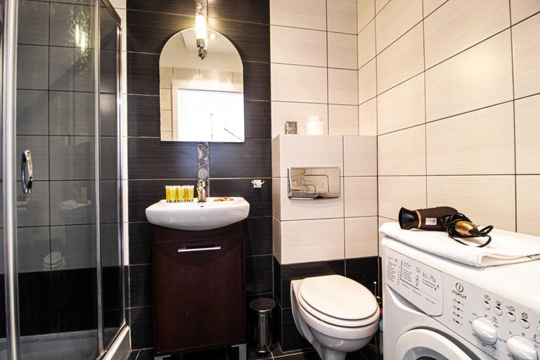 Bathroom 4, Pory Mokotow Apartment, Warsaw