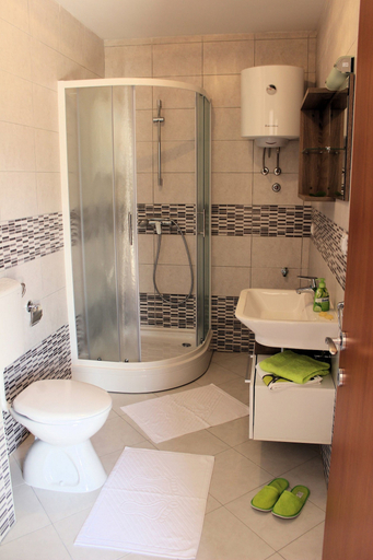 Bathroom 5, Apartments Ira, Dubrovnik