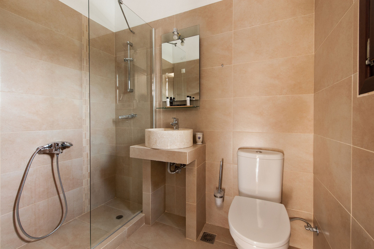Bathroom 3, Kamares Villas, Peloponnese