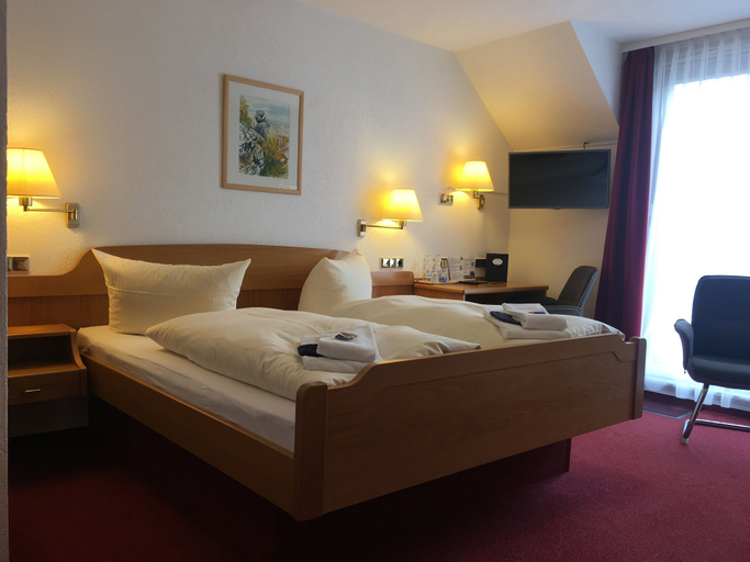 Bedroom 3, Hotel-Restaurant Druidenstein, Harz