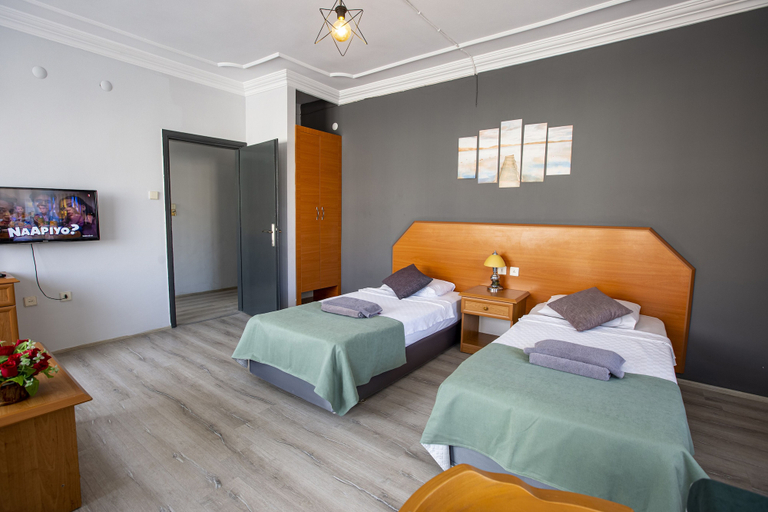 Bedroom 4, HMA Hotel & Suites, Alanya