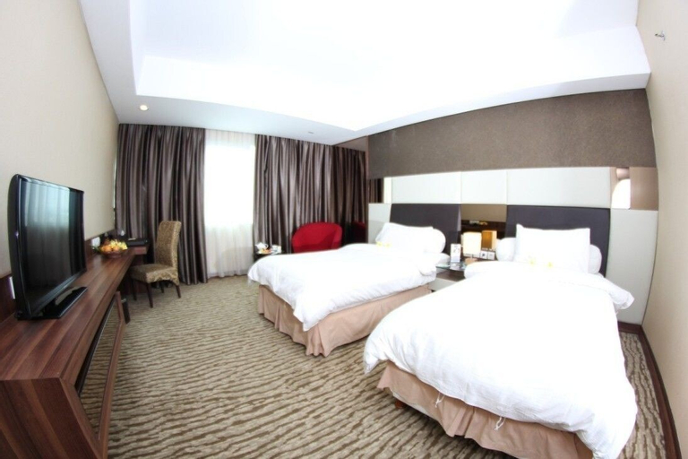 Bedroom 28
