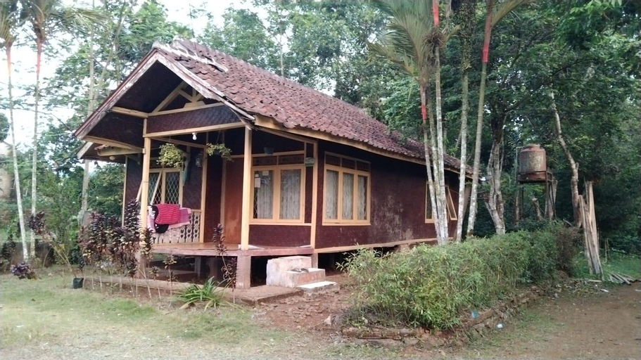 Sangkuriang Villa and Camping Ground , Sukabumi