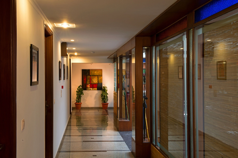 Others 5, Anila Hotel, Delhi