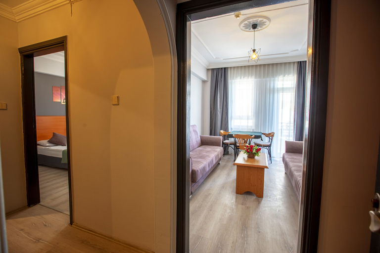 Bedroom 5, HMA Hotel & Suites, Alanya