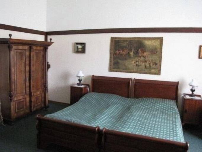 Bedroom, Zámok u Grófa, Nitra