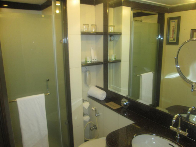 Bathroom 4, Regenta Orko's Haridwar, Dehradun