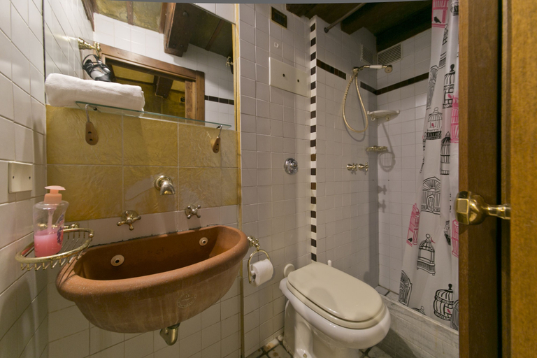 Bathroom 3, Apartment Budget San Marco, Venezia