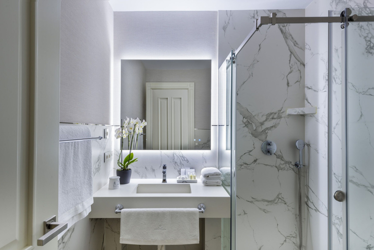 Bathroom 5, Casa de Triana Luxury Suites by Casa del Poeta, Sevilla