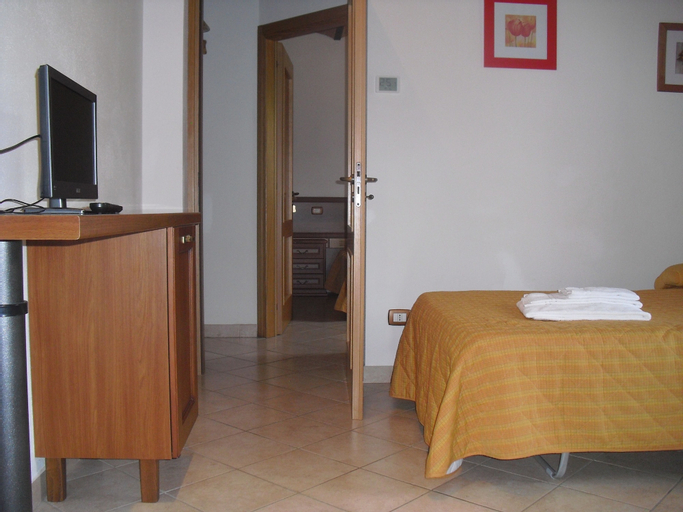 Bedroom 4, Oasi del grillo, Siena