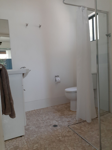Bathroom 4, Boat Haven Studios, Alexandrina - Coastal