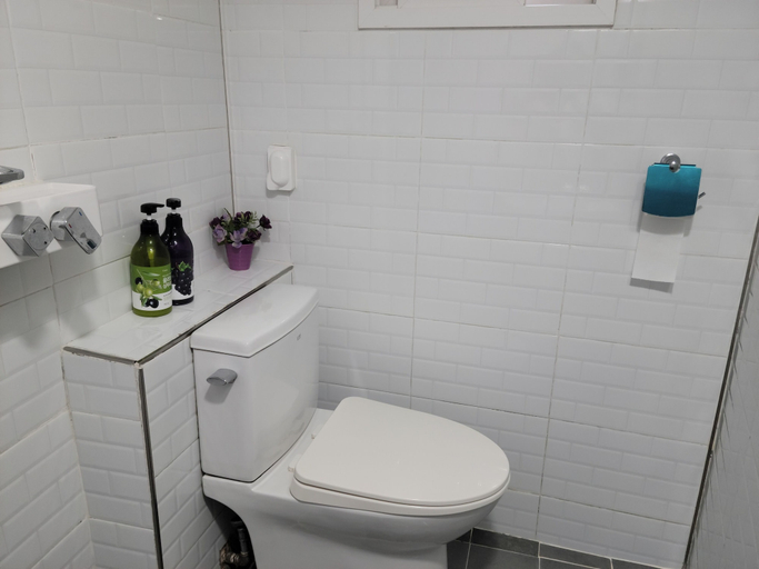 Bathroom 3, Vision House, Jeju