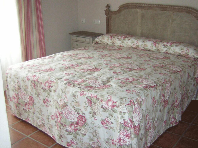 Bedroom 2, La Casona de Doña Petra, Palencia