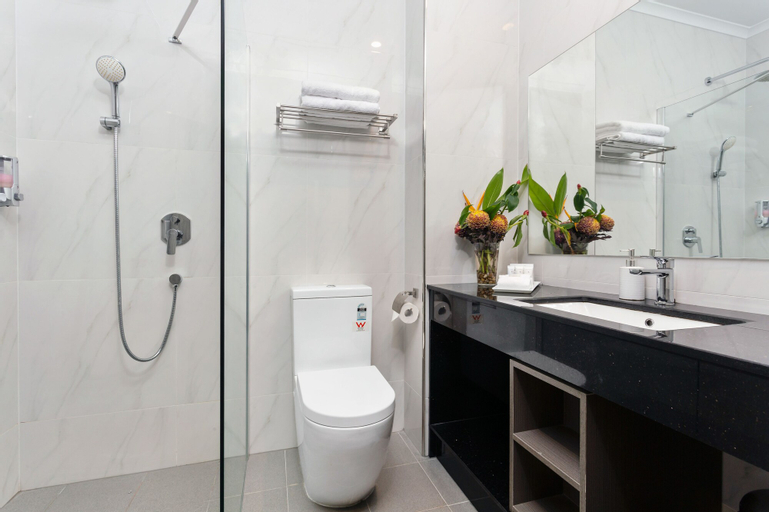 Bedroom 5, Darwin City Hotel, City - Inner