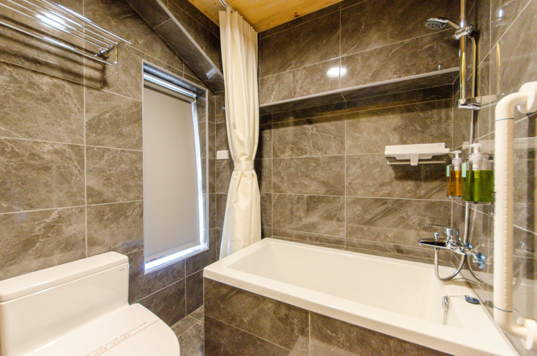 Bathroom 3, Yosemite Homestay, Yilan