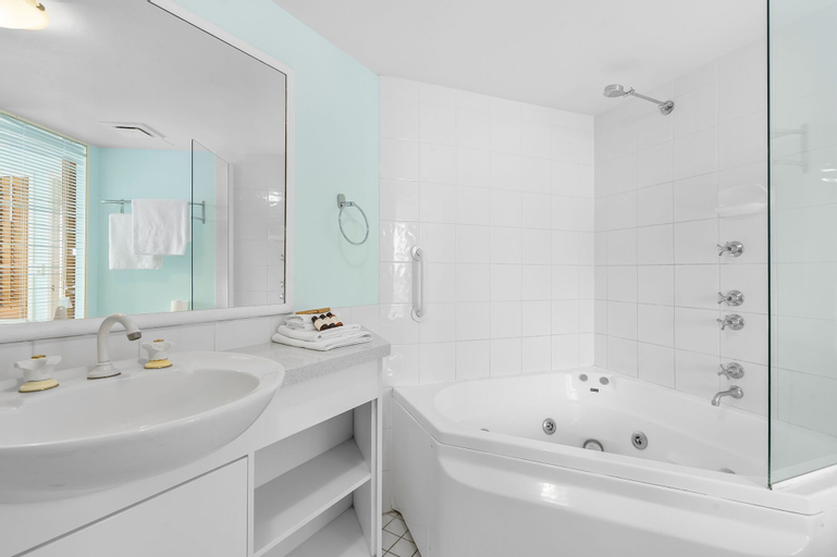 Bedroom 5, Surf Parade Resort, Gold Coast