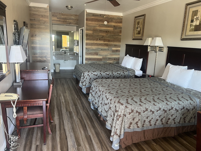 Bedroom 4, Rodeo Lodge, Fresno