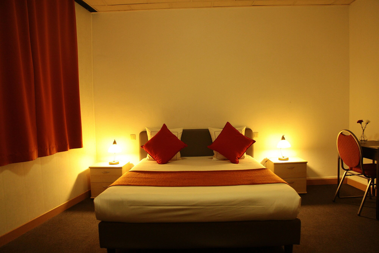 Bedroom 3, Hotel De Spiegel, Oost-Vlaanderen
