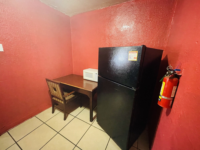 Others 5, Royal Palms Motel & RV Park, Orleans