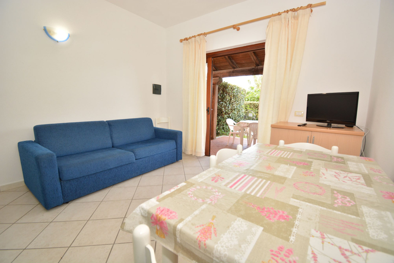Others 5, Airone Apartment, Nuoro