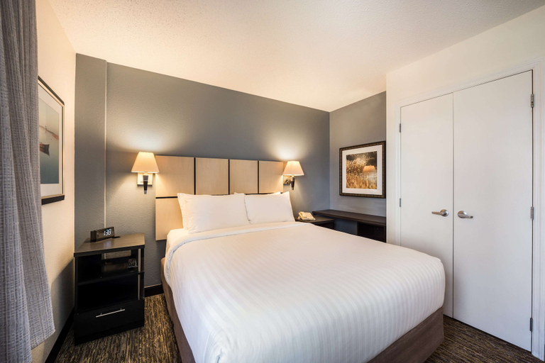 Bedroom 3, Sonesta Simply Suites Austin The Domain Area, Travis