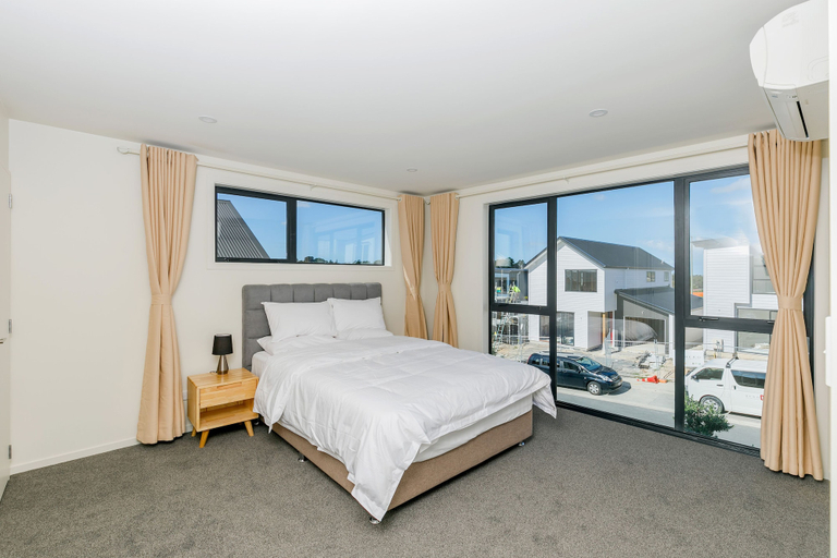 Bedroom 2, Hero Holiday House L12, Waitakere
