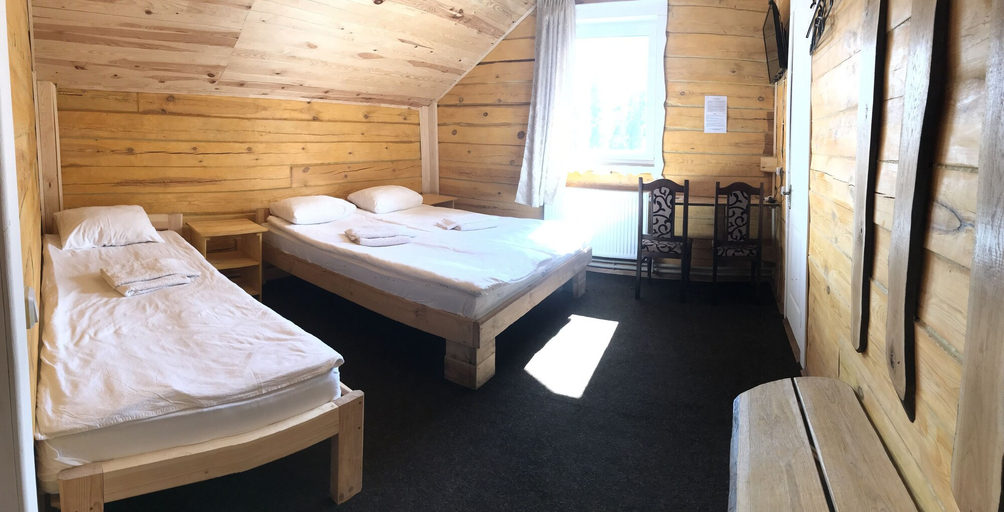 Bedroom 2, Freerider, Rakhivs'kyi