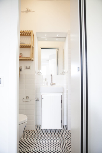 Bathroom 3, Alessia's Flat - Paolo Sarpi, Milano