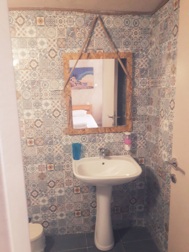 Bathroom 5, Artemis Studios & Apartments, Central Macedonia