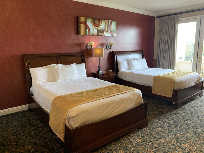 Bedroom 2, Inn at Churon Winery, Riverside