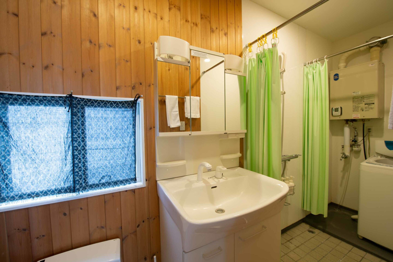 Bathroom, Green House, Kutchan