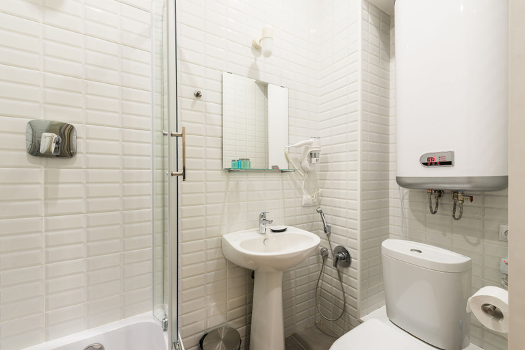 Bathroom 2, Solo Admiralteyskaya, Sankt-Peterburg gorsovet