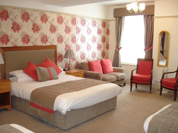 Bedroom 3, Abbey Sands Hotel, Torbay