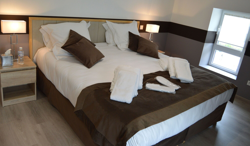 Bedroom 2, Le Coteau de Bazeille, Lot-et-Garonne