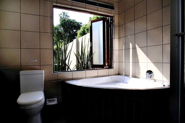 Bathroom 5, Cu Boutique Guest House, Mopani