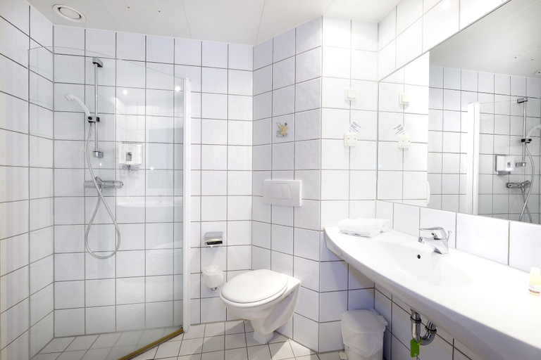 Bathroom 5, Vøringfoss Hotel, Eidfjord