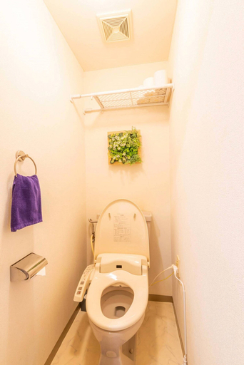 Bathroom 3, GrandTree Shinagawa, Shinagawa