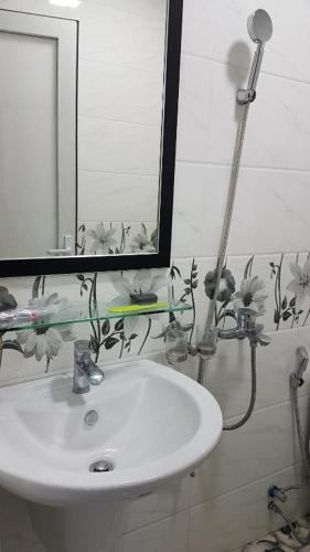 Others 3, Love Hotel - Lo TT6, KDT Van Phu- by Bay Hostel, Hà Đông
